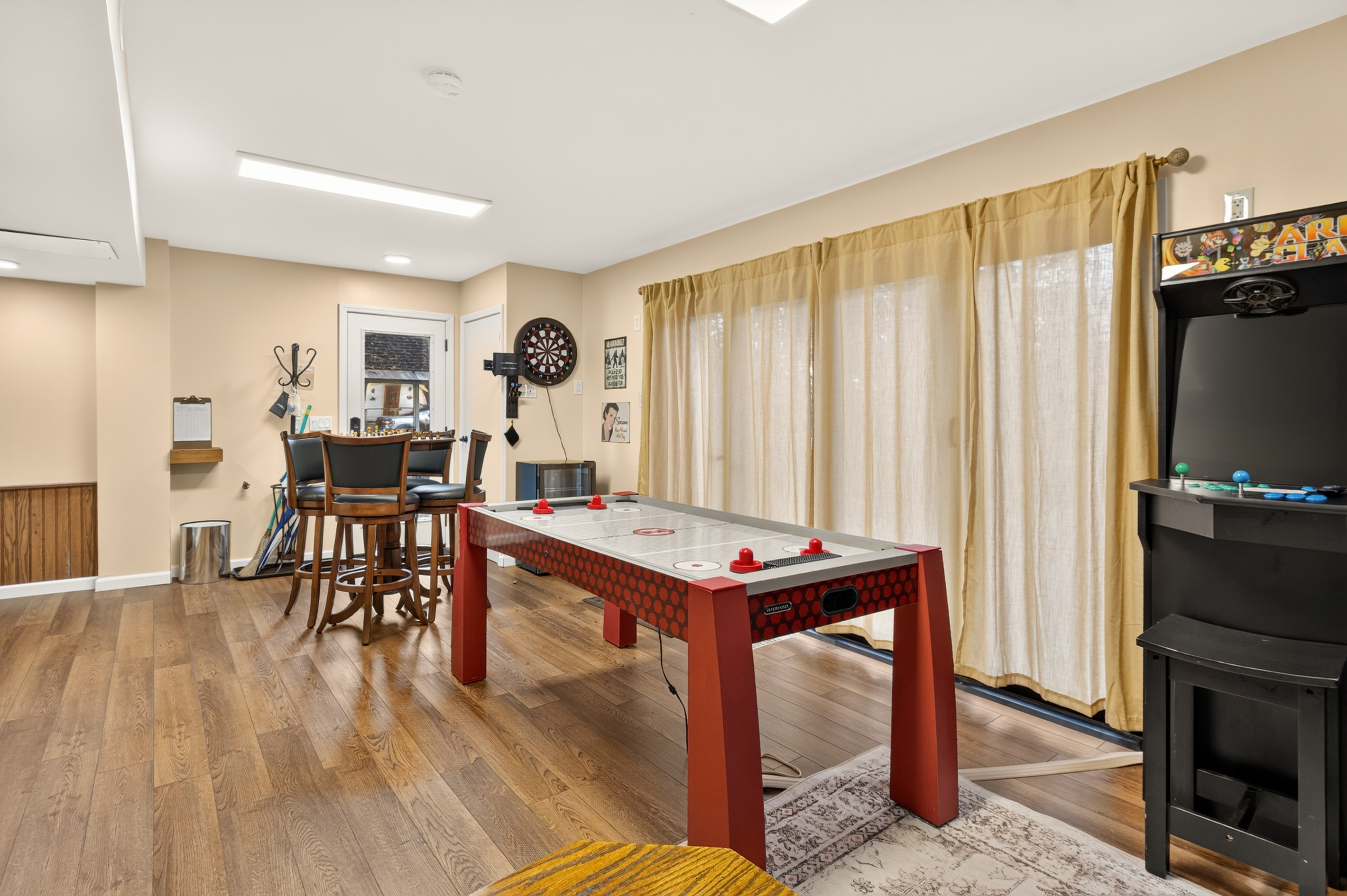Guest house- recreation room