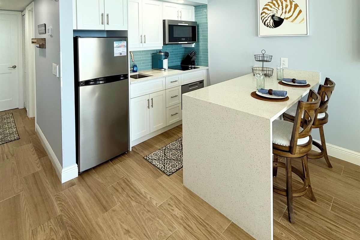 Remodeled coastal living kitchen, maximizing the space & functionality