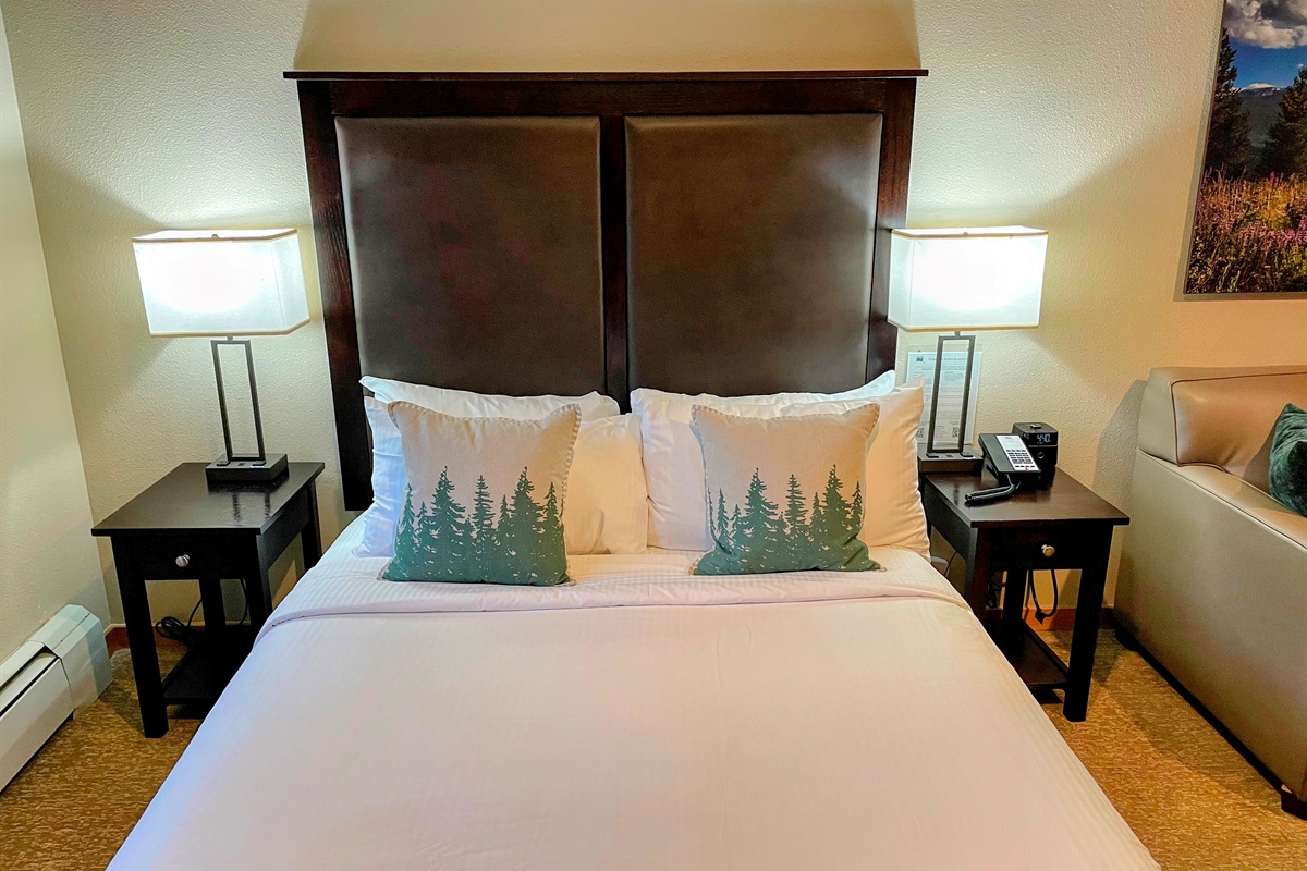 Second Queen bedroom 