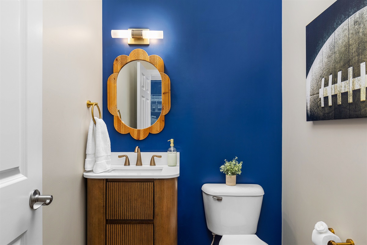 Half bath on the 2nd floor