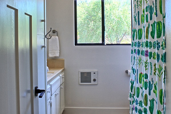 3rd bathroom, accessible from the main hallway