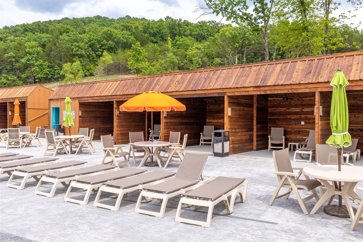 Loungers and bays you can use!