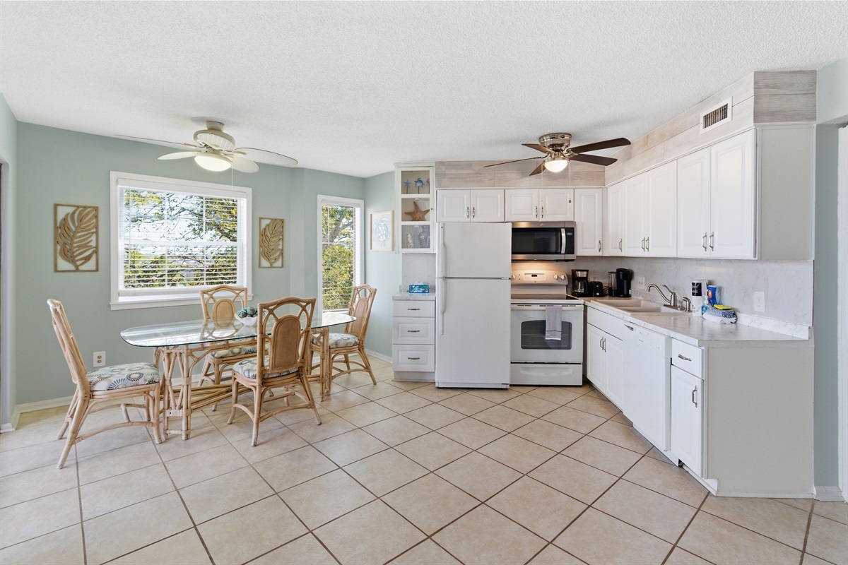 Open concept dining and kitchen area