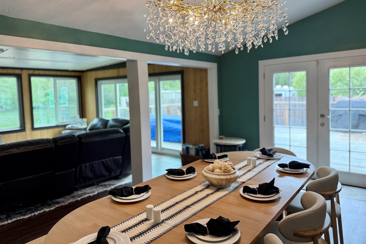 Gather the whole crew around the dining table — with big windows framing the Russian River, every meal comes with a view worth savoring. Seats the whole group comfortably.