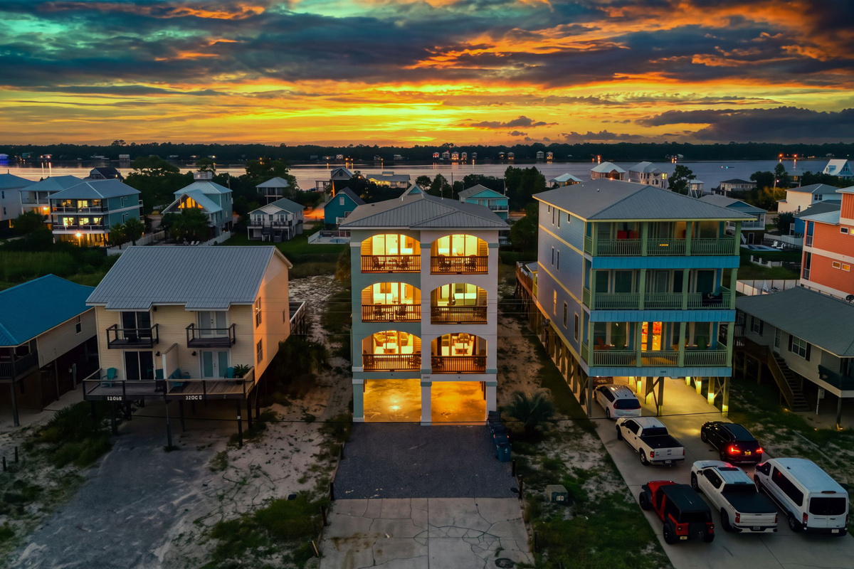 Watch another spectacular day come beautifully to an end.