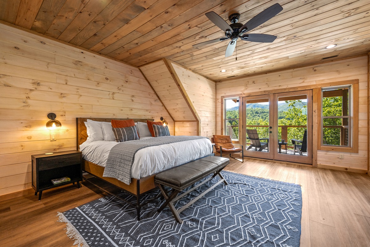 The upper level suite is large and inviting, and has it's own private balcony with an amazing view. 