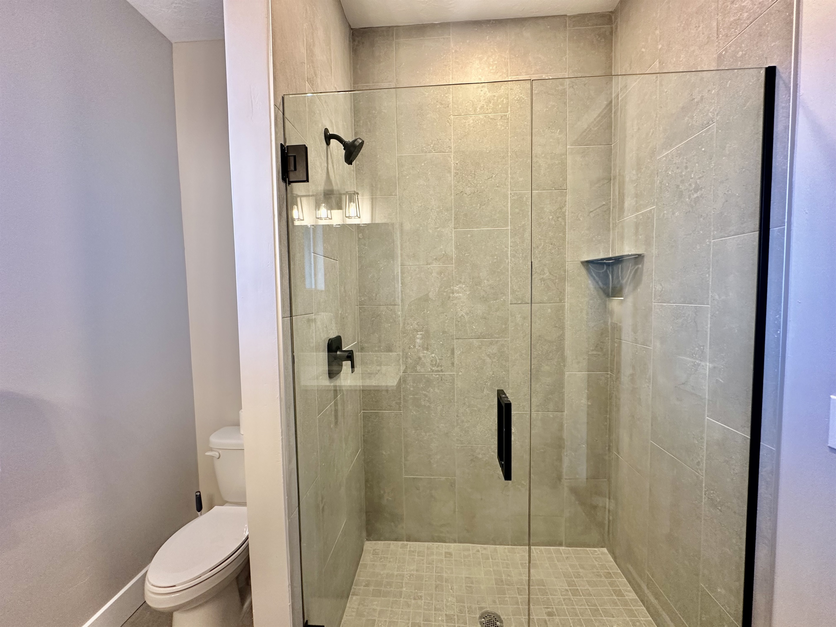 Guest Suite 3 Bath