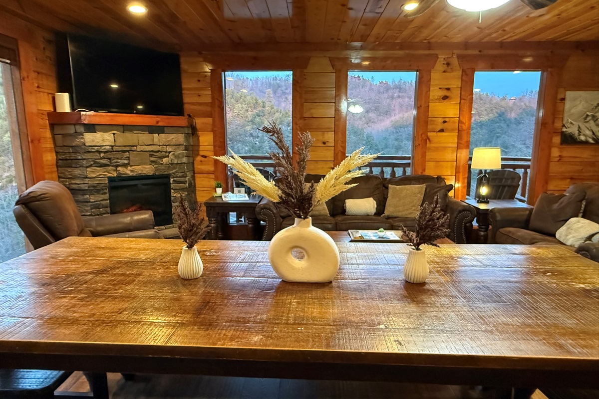 With the view shifting by the hour and the season, it's always a good time to soak in the Smoky Mountain views