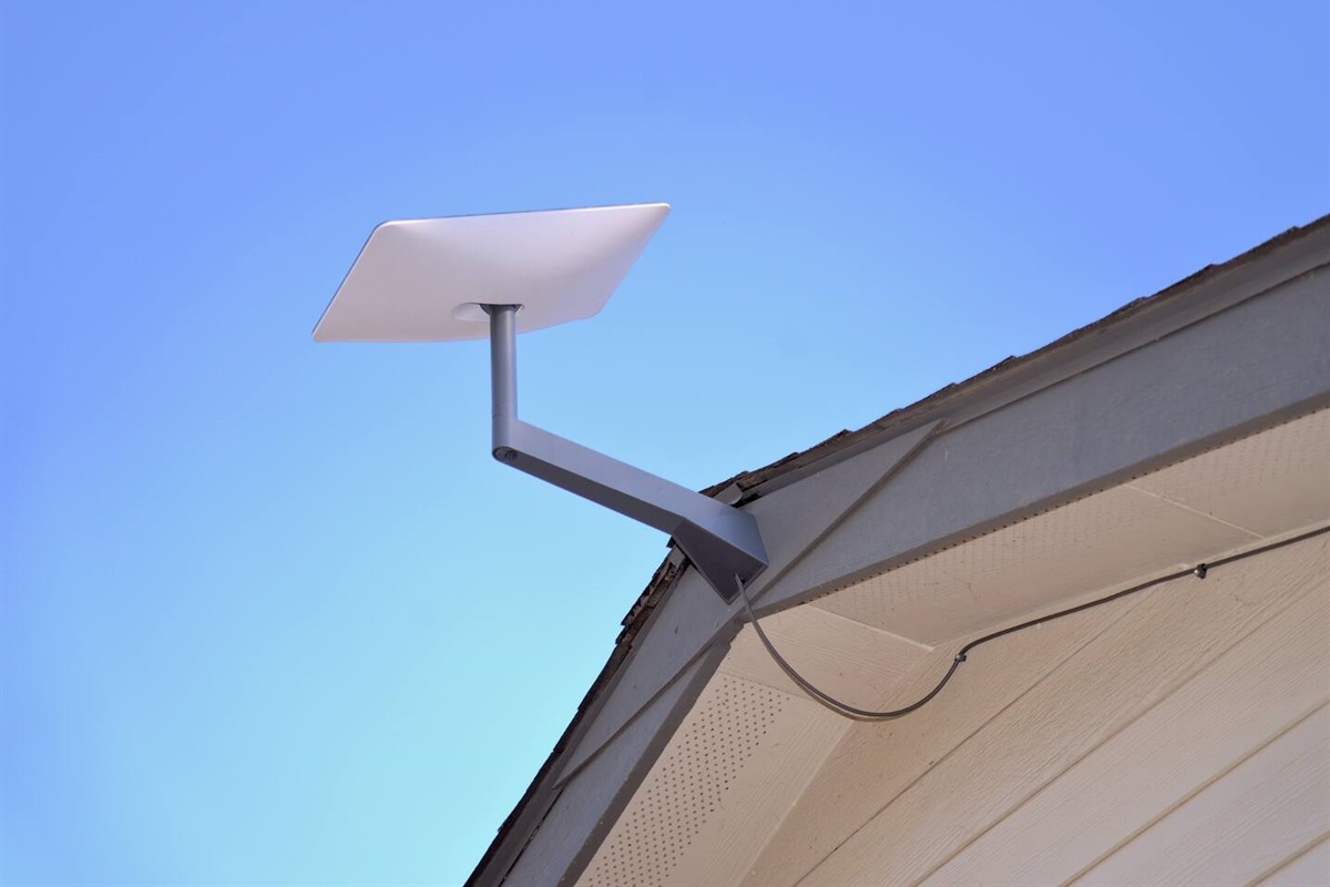Access to high-speed internet in the wooded area is made possible through the Starlink Dishy, ensuring a reliable connection.