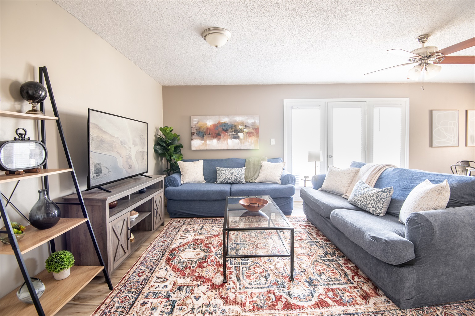 Venture inside to Unit E where the lighting is always on point, and there's plenty of space for everyone to lounge and enjoy each others' company! (and a good movie on the big screen TV!)