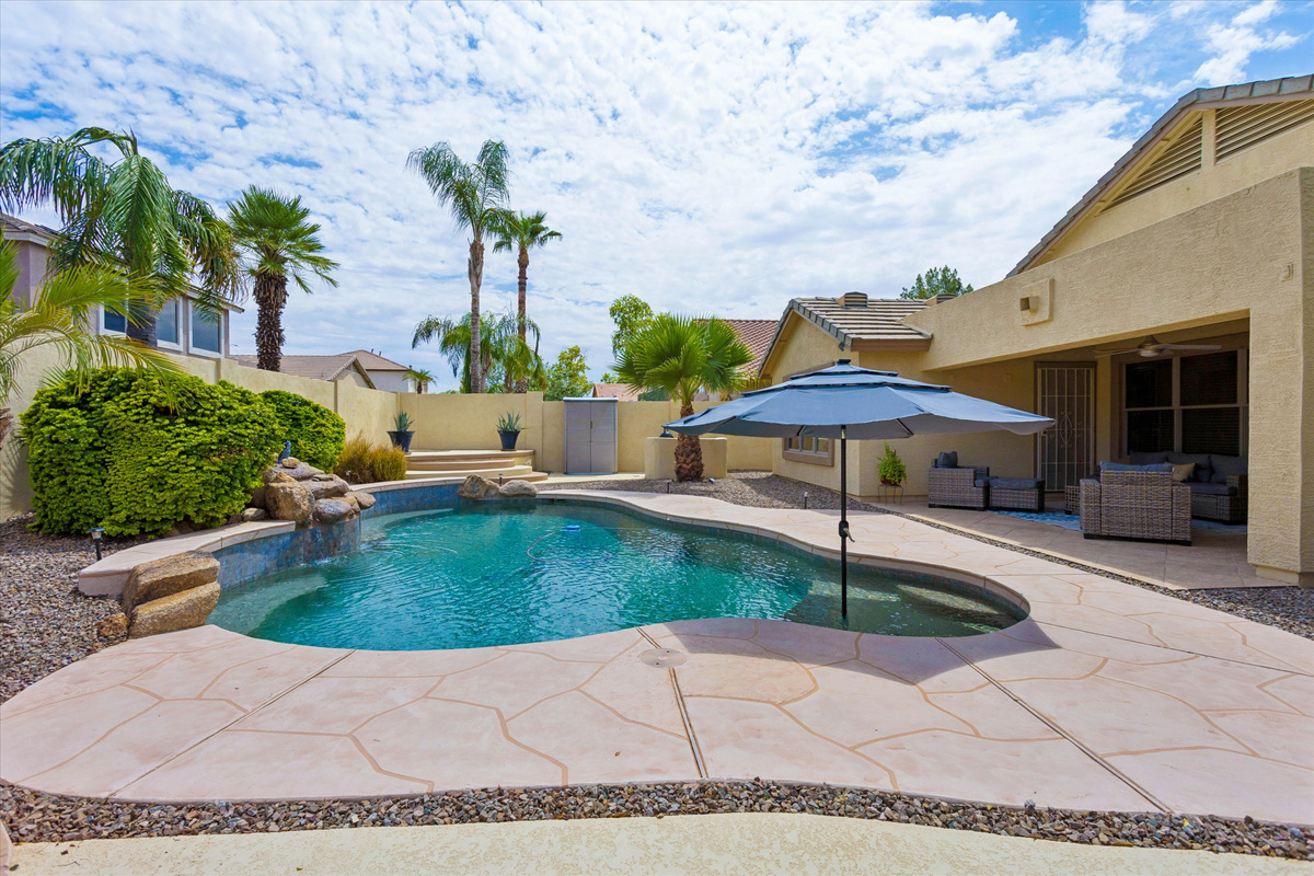 The Pronghorn Retreat | 4BR • 2BA | Heated Pool — The Pronghorn Retreat | 4BR • 2BA | Heated Pool, Mesa, Arizona — photo 2