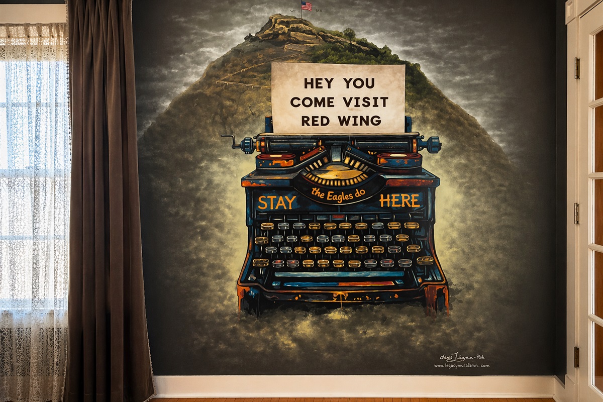 NEW! Magnet mural to write your own messages!