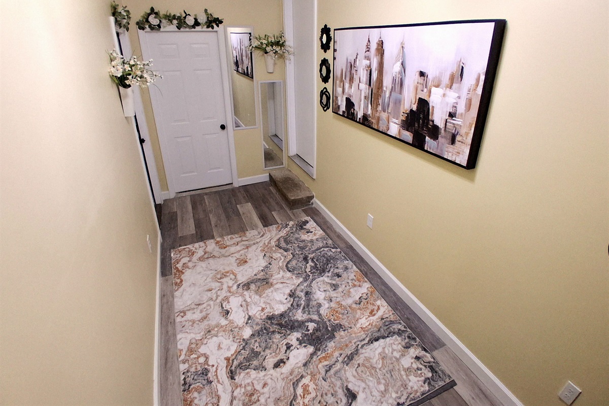 This private, lockable spare room can be converted into a sleeping space when needed. A full‑size floor mattress fits comfortably, and all linens, pillows, and a mattress cover are included.