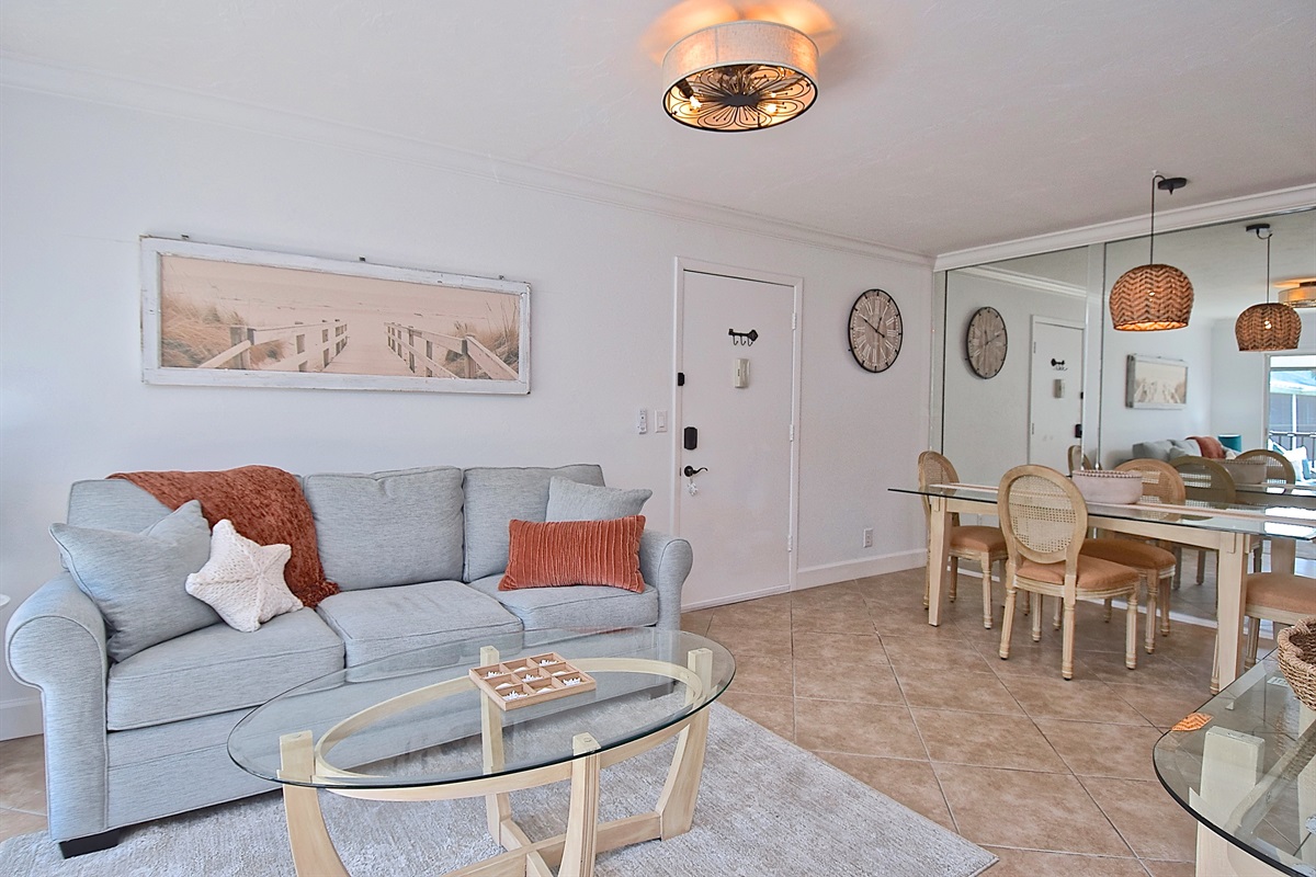 LIVING & DINING AREA