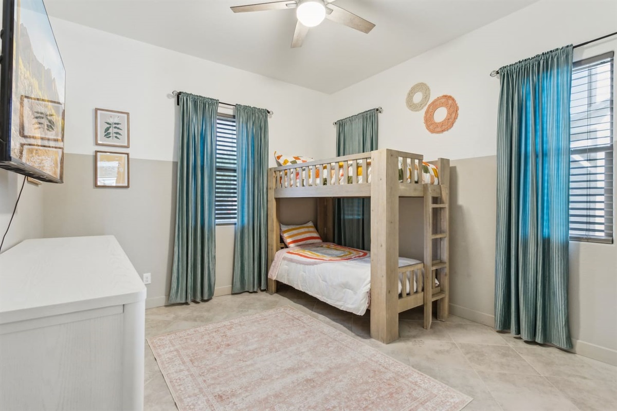 The Hideaway: Desert Days & Pool Nights | 3bd 2bth — The Hideaway: Desert Days & Pool Nights, Queen Creek, Arizona — photo 31