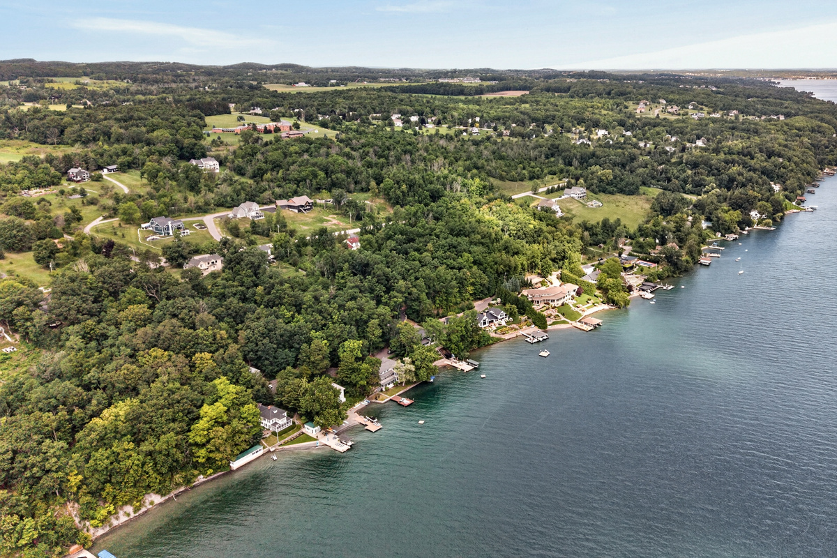 Aerial view along the lake’s edge