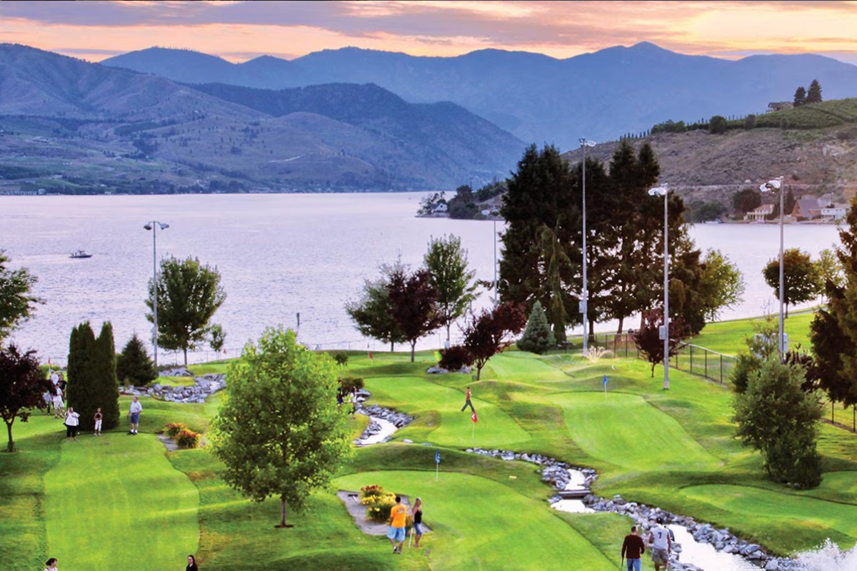 Lake view - putt putt golf available across the street/highway