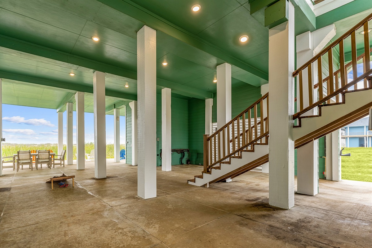 Exterior: Open design for the ground floor, with outdoor games available.