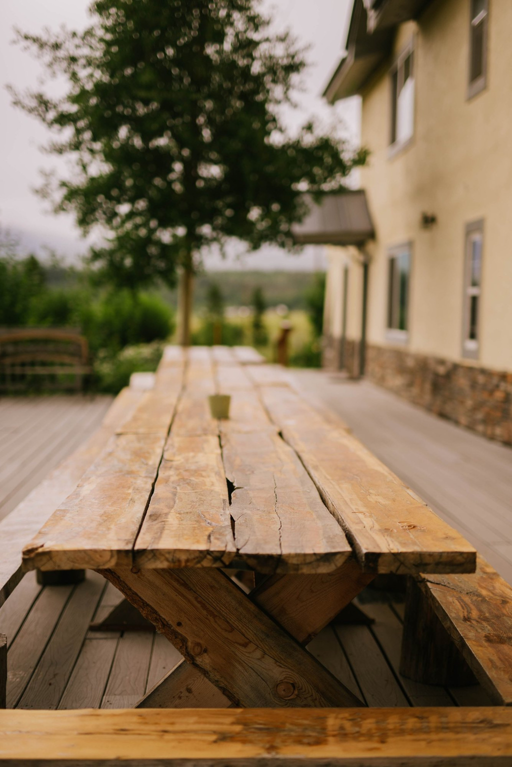 Picnic tables on the deck at Casa Vista