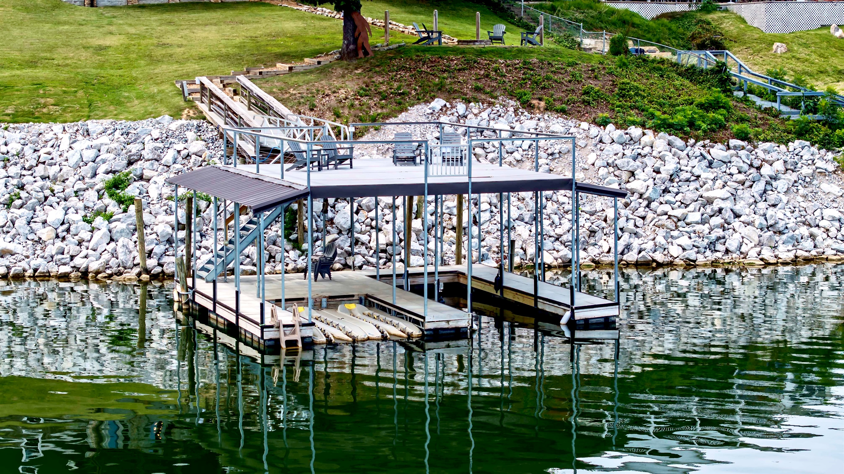 View of both levels of the boat dock