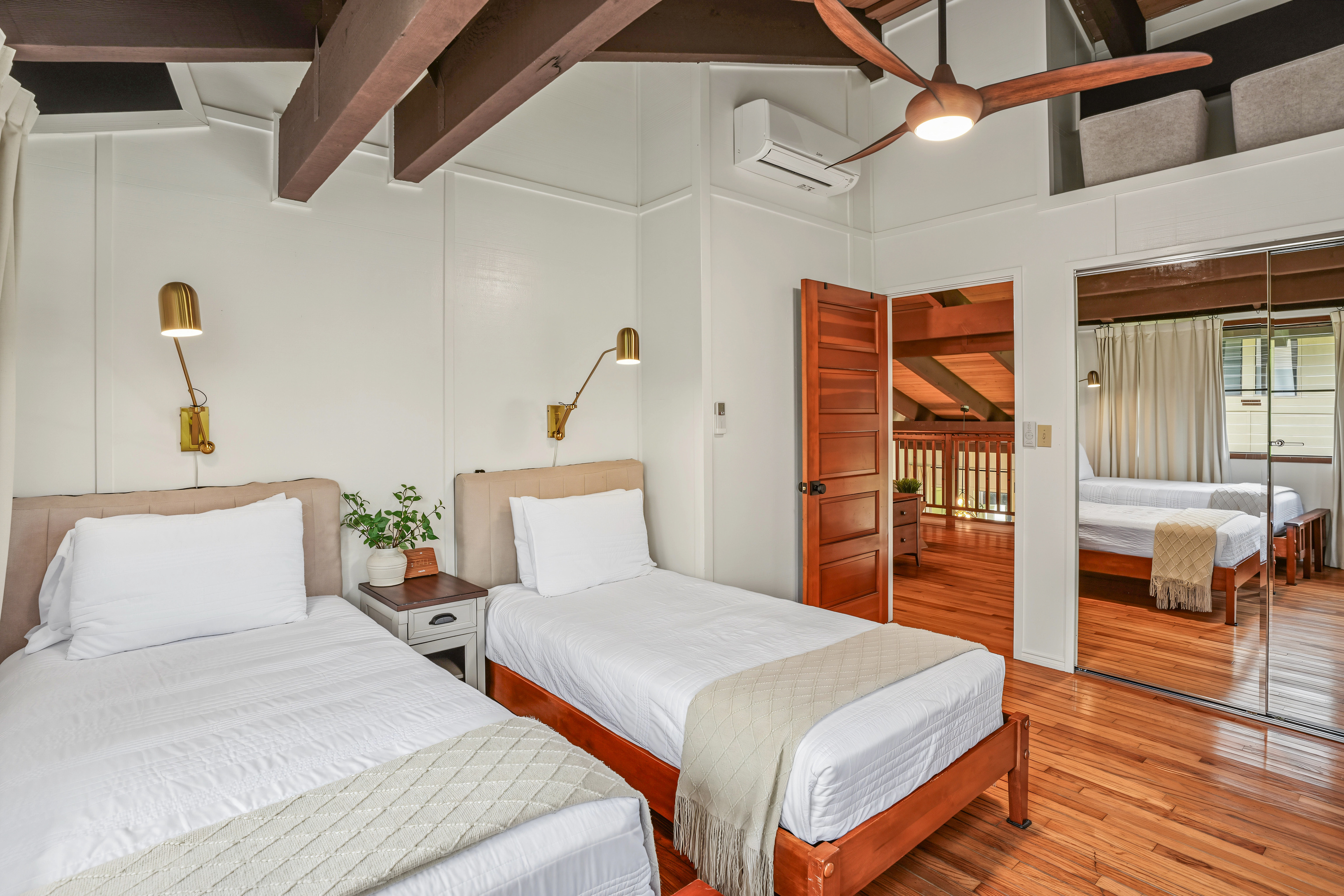 Twin Bedroom