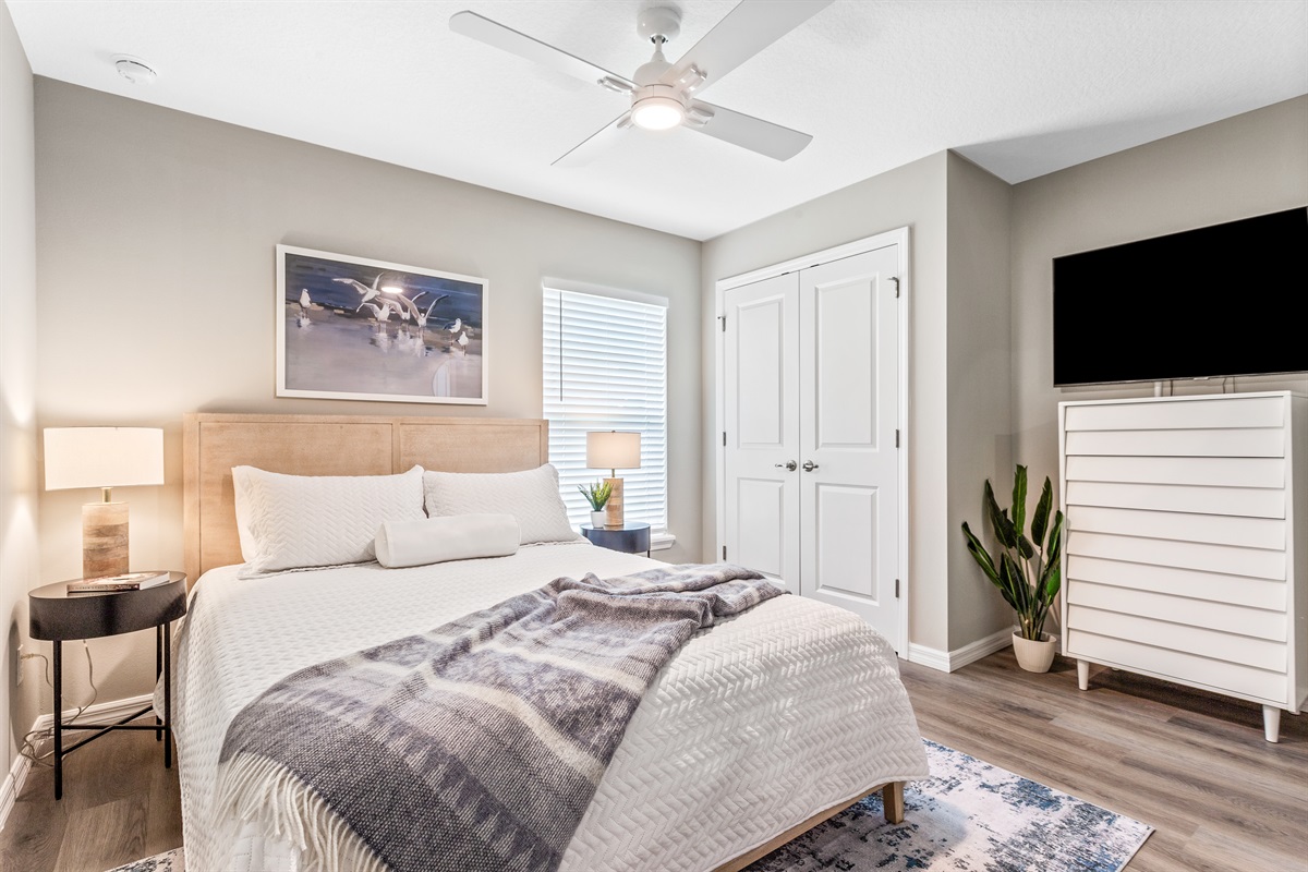 Jacks Bedroom with Queen Bed