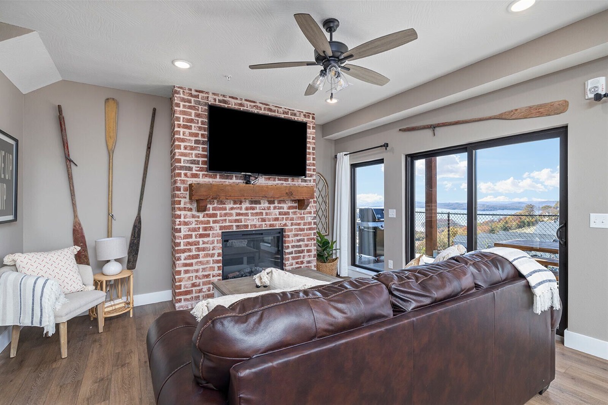 Main Level Living area