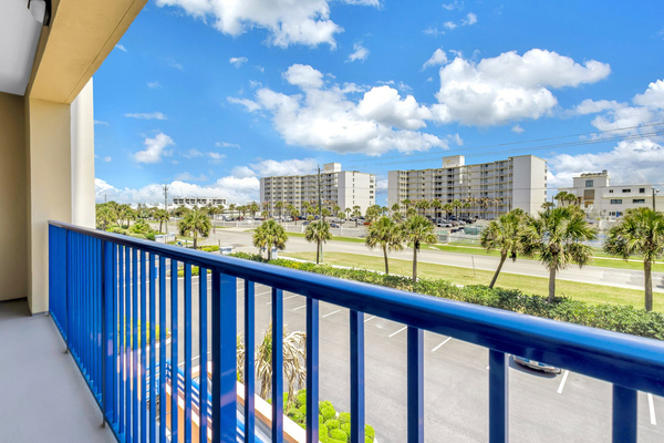 Balcony peek views of ocean