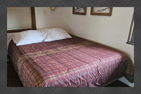 Bedroom: Full-size bed.
