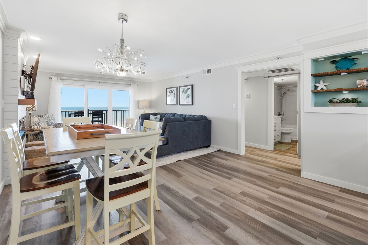 Spacious dining area with room for the whole crew
