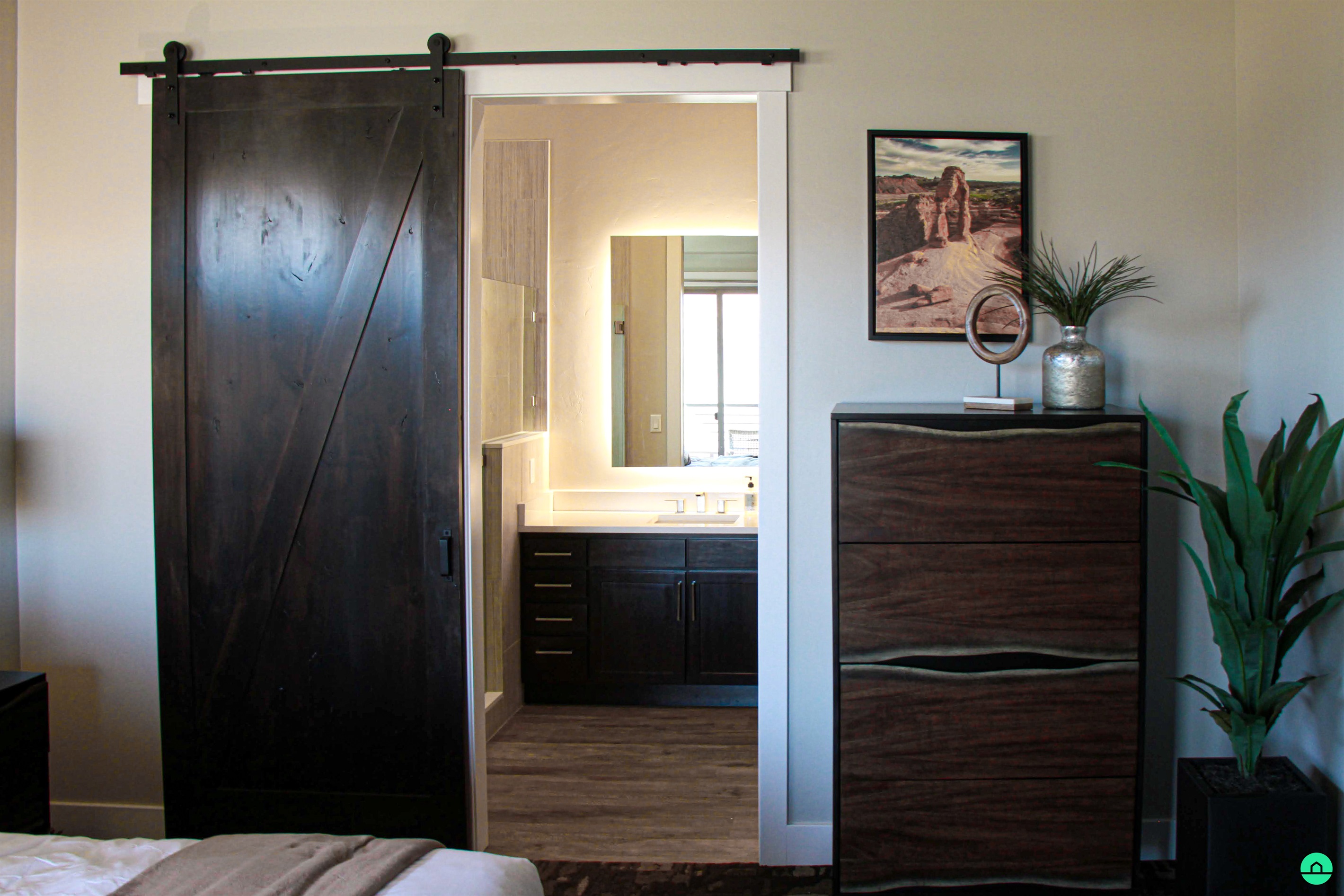 Ensuite Bathroom in Master Bedroom