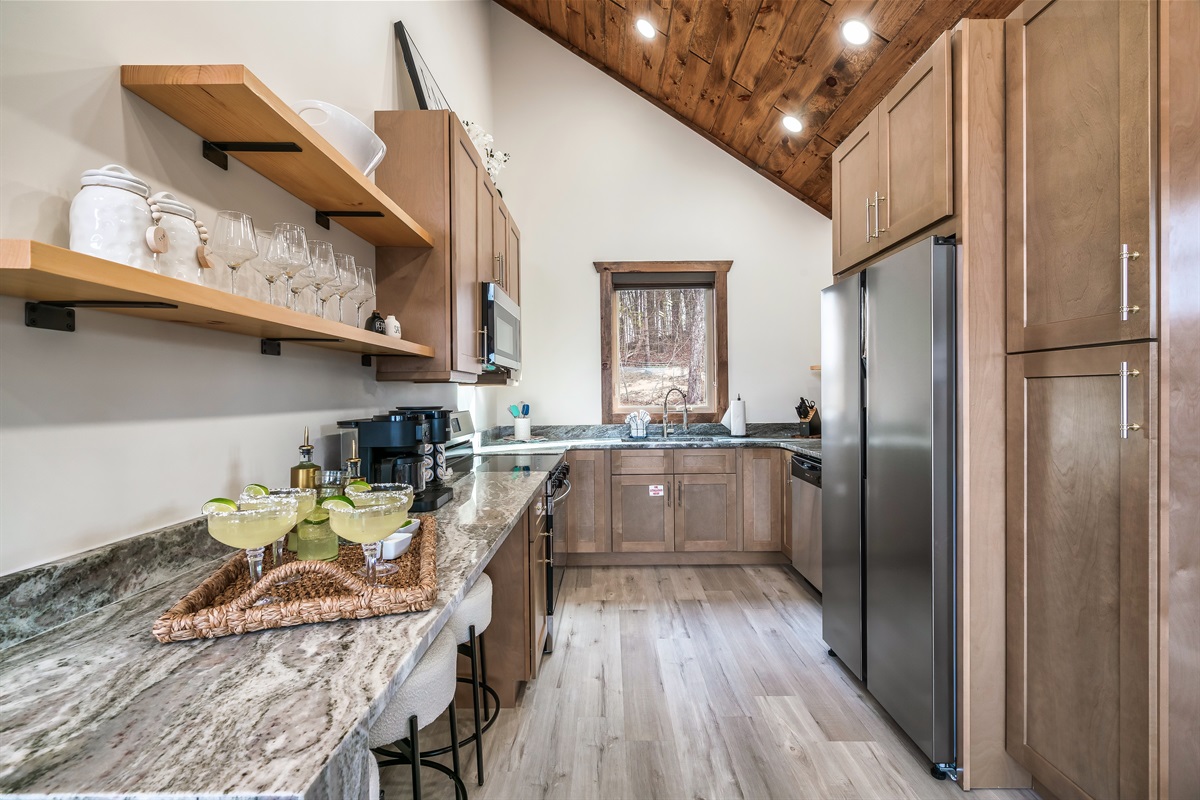 Kitchen ready for your favorite recipes.