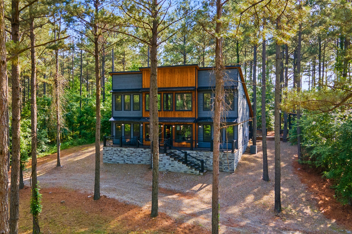 Welcome to Marshmallow's N' Moonshine!