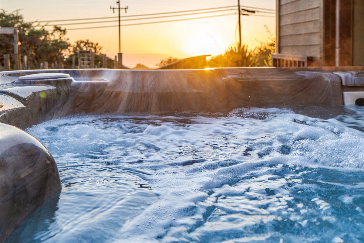 Ocean-view sunset from your secluded, private hot tub