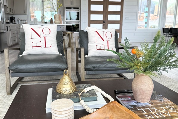 Warm holiday cabin vibes