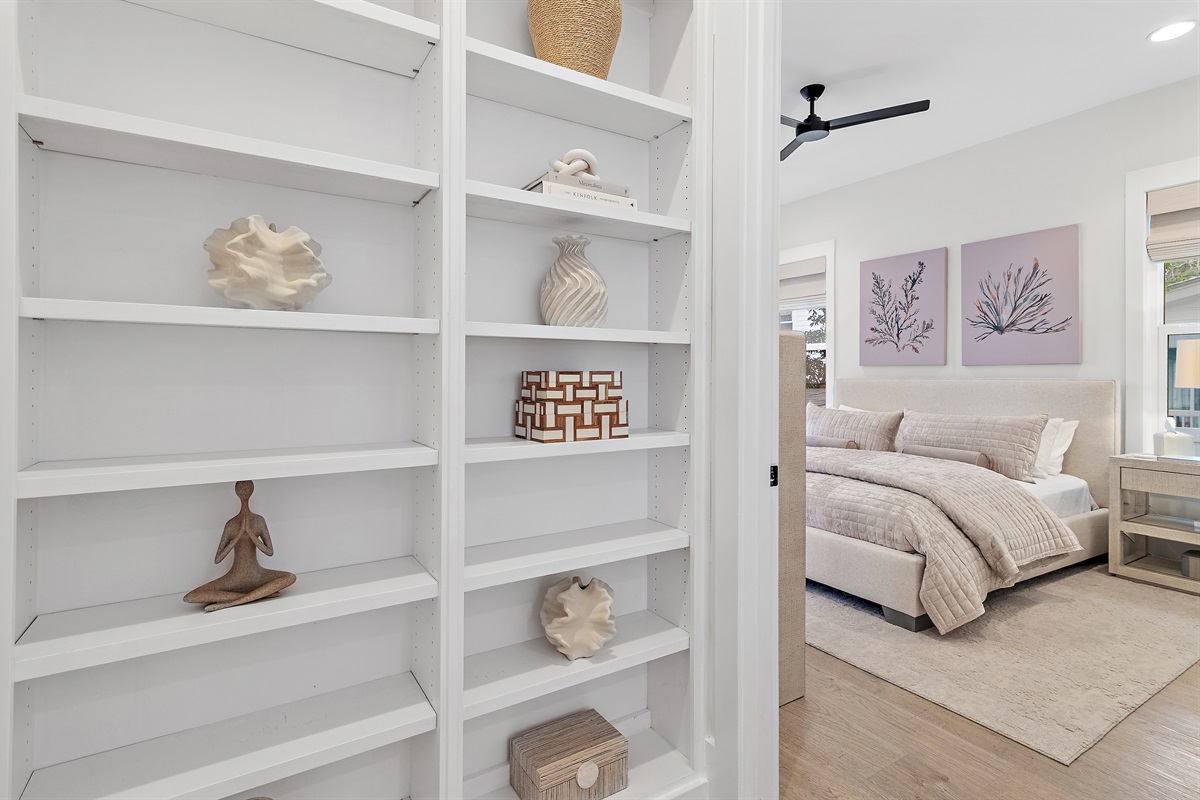 1st Floor Primary Suite.