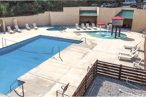 Large 50' x 24' swimming pool and Hot tub