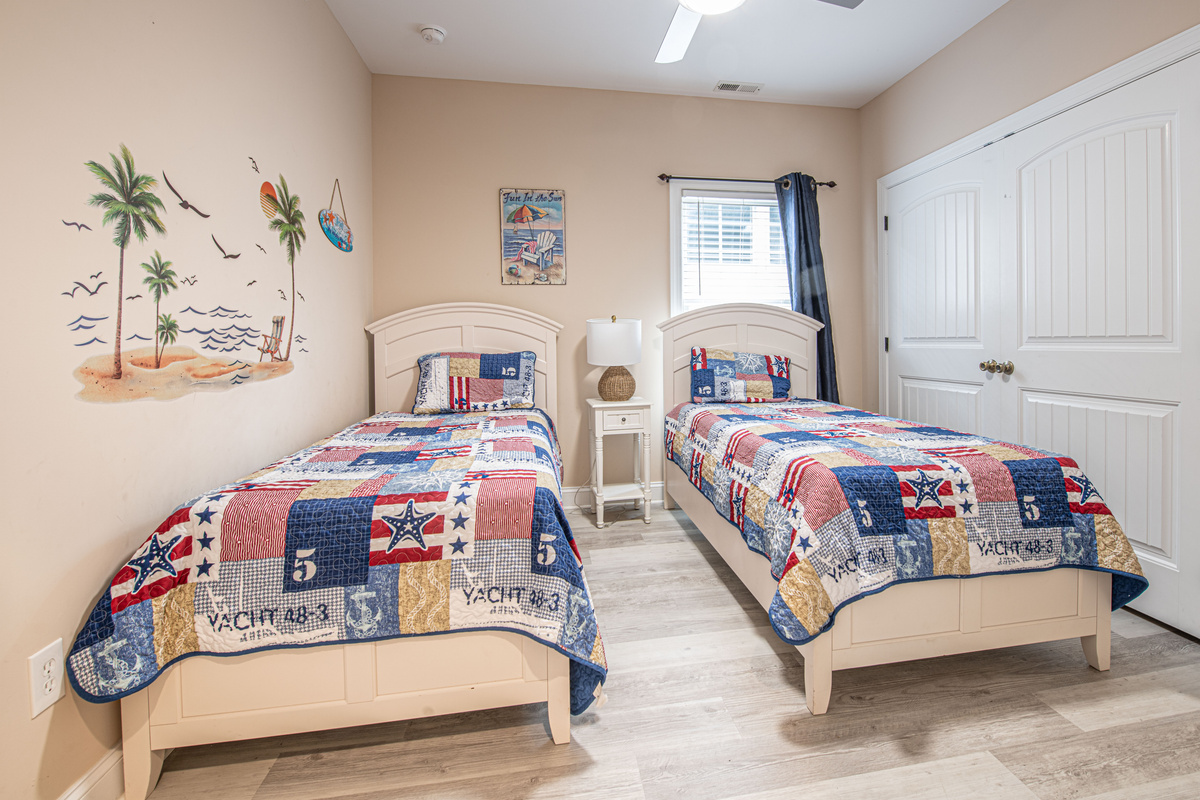 Twin Bedroom 5