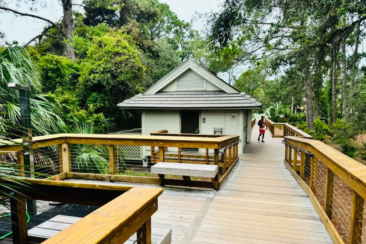 Boardwalk to the beach
