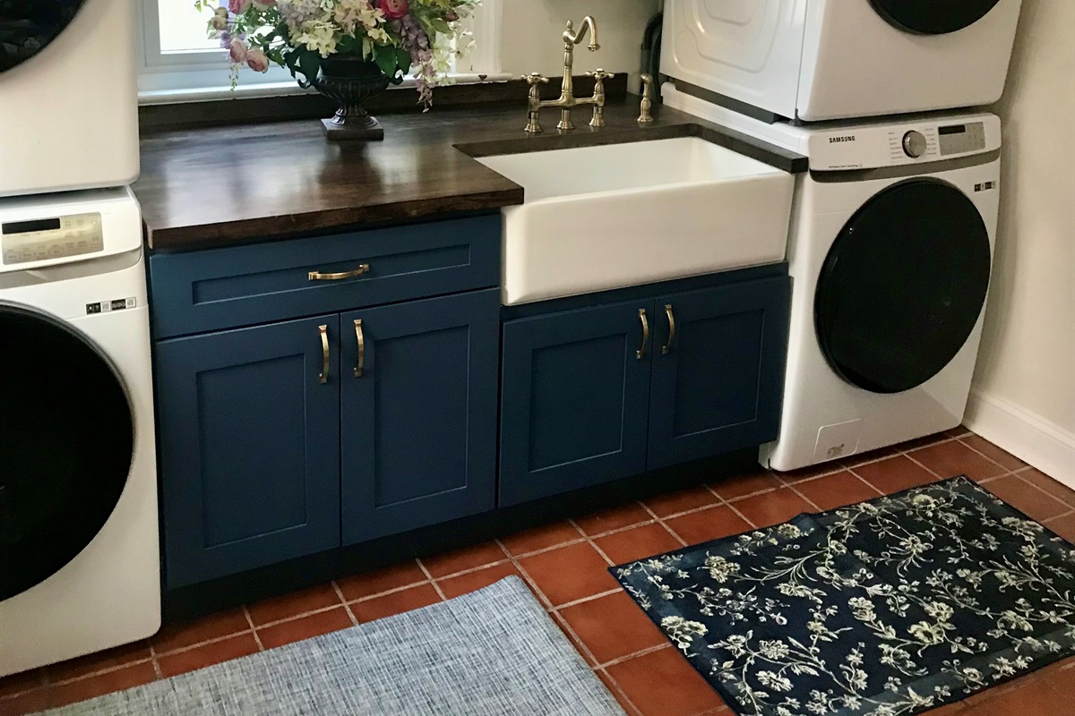 Main House: Laundry Room