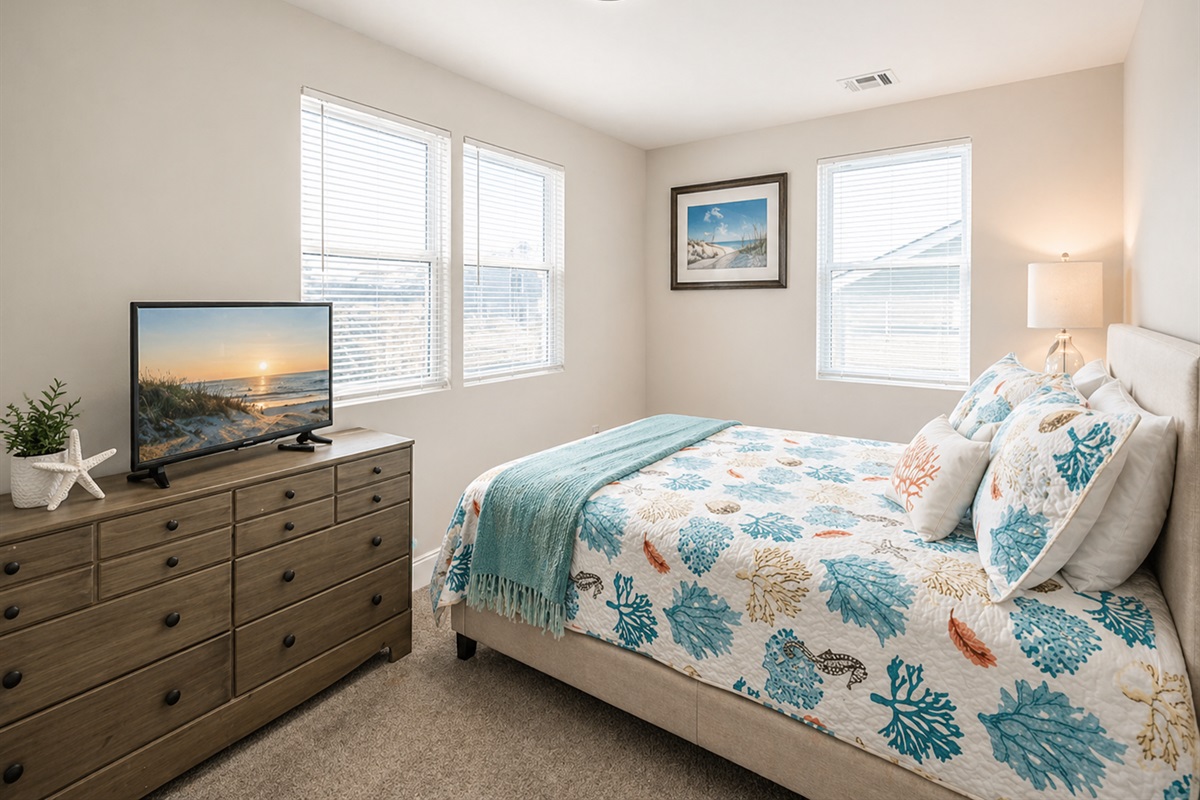 Queen Bedroom