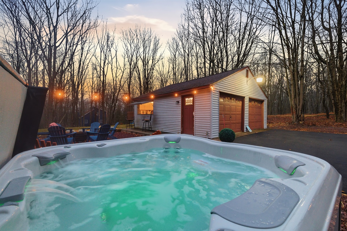 Relax in your own hot tub, with nature and open skies all around