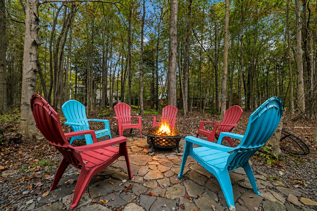 Outdoor firepit with chairs