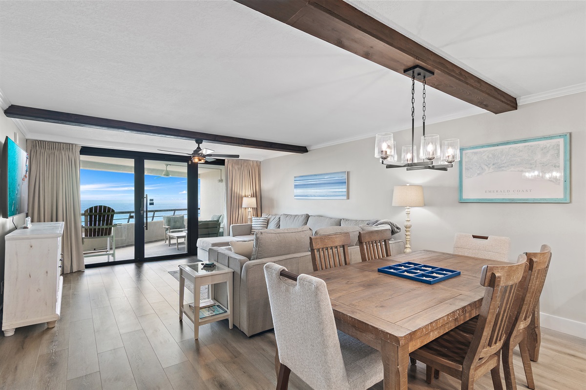 Open Living Space and Gulf View Dining!