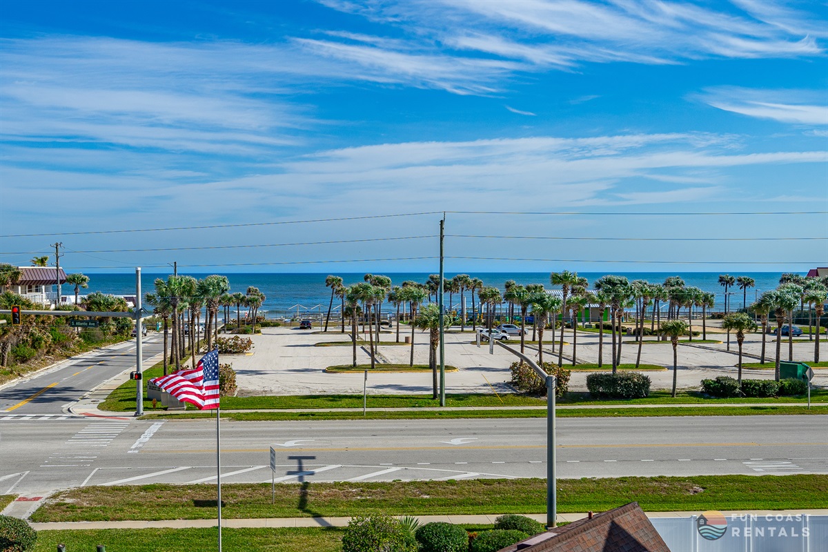 4th Floor East-Facing Balcony with Ocean Views!