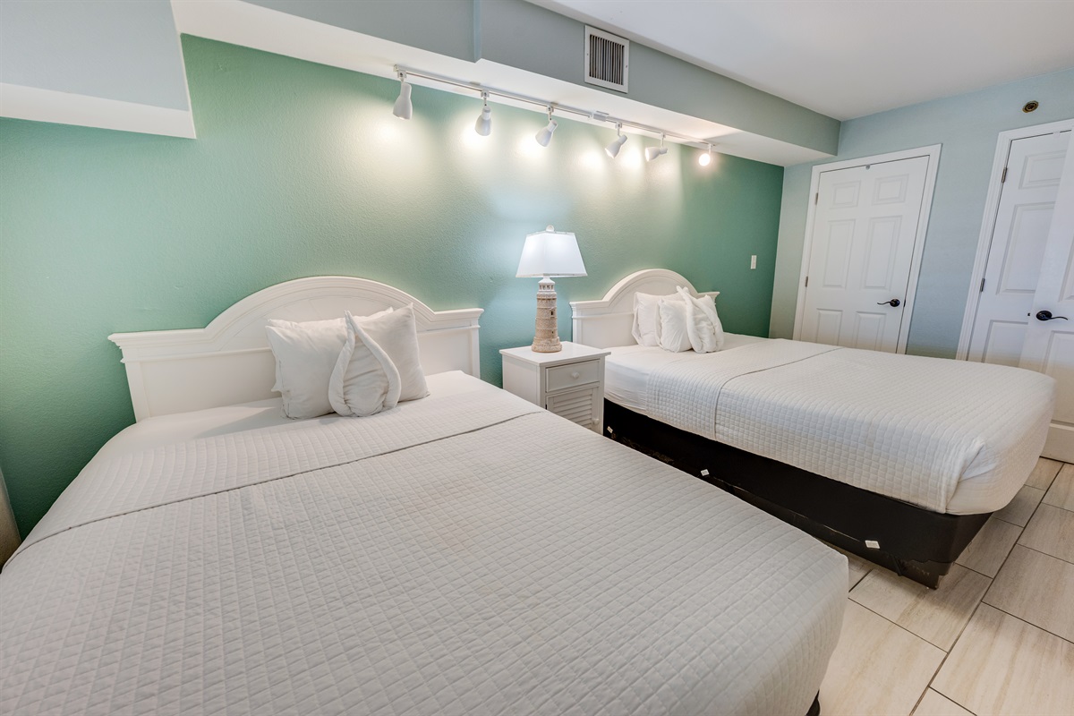 Stunning Bedroom ✨ Beautifully Decorated 🛏️💫