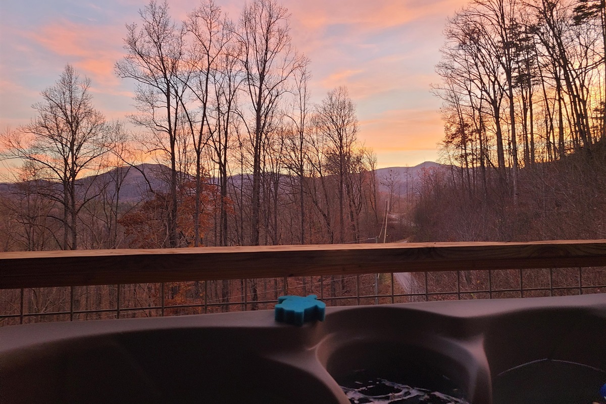 Sunset view from the hot tub. This picture was sent to us by a guest.