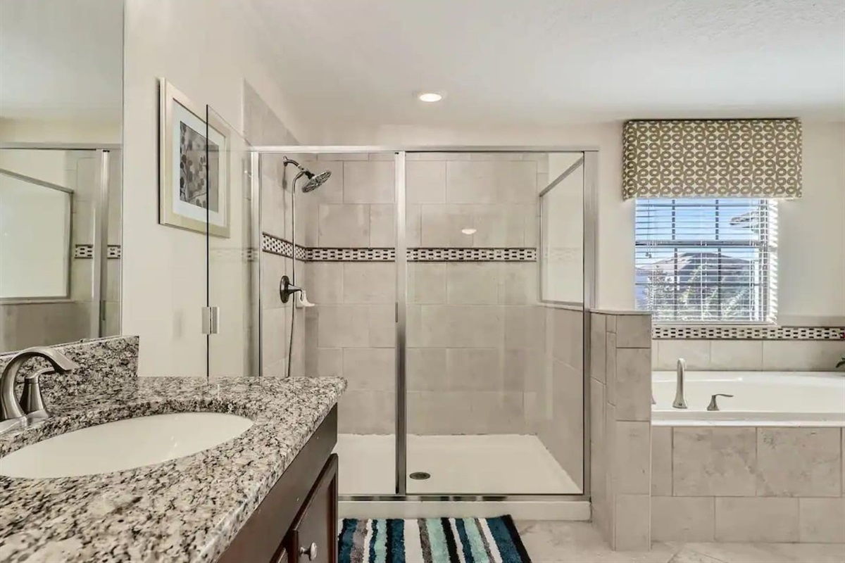 Bathroom suite