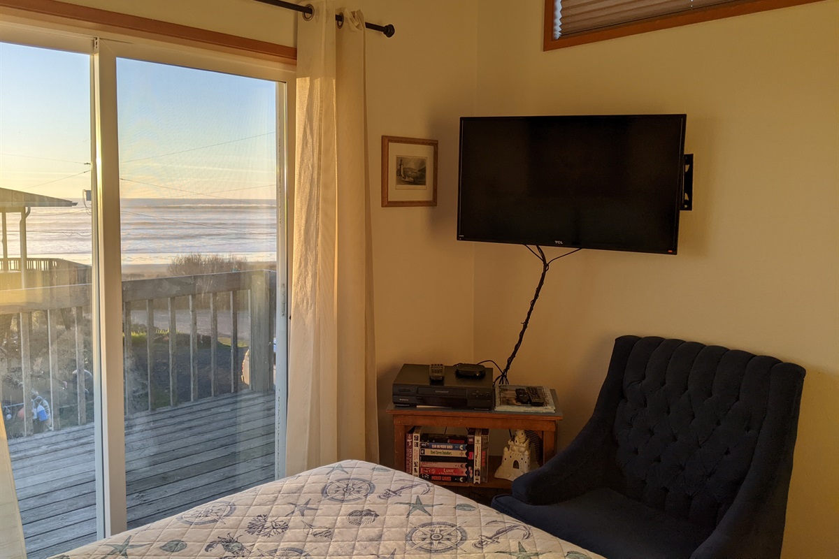 upstairs queen with TV & Deck