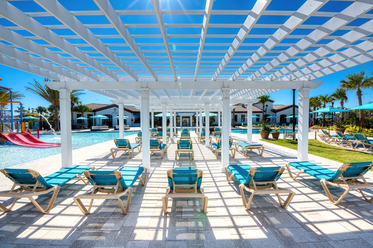 Windsor at Westside Clubhouse Pool